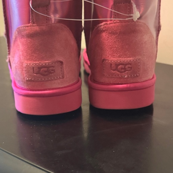 UGG Pink Metallic Ankle Boots - Picture 6 of 14